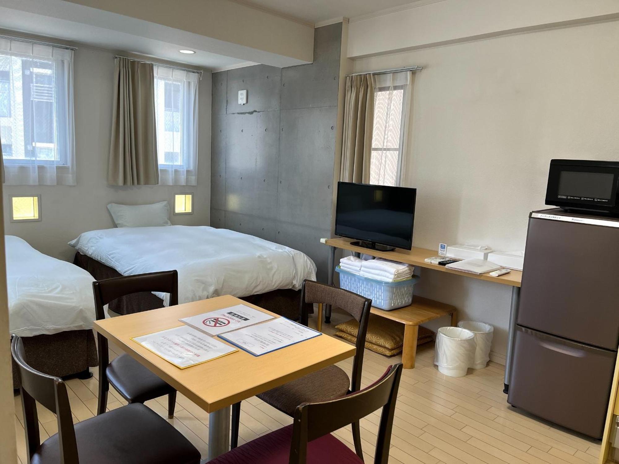 Across Omoromachi Naha Aparthotel Eksteriør bilde